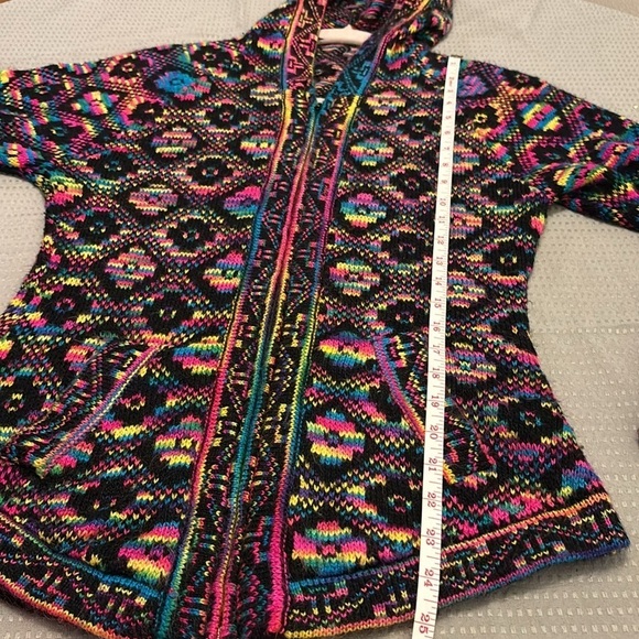 PERU handmade sweater with front closure, pockets and hat size S - Picture 10 of 10